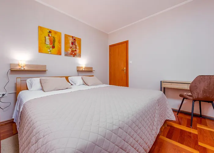 Matea With Terrace * Zadar