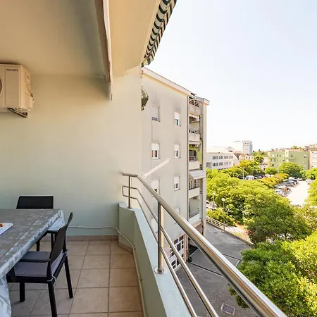 Matea With Terrace 아파트 자다르