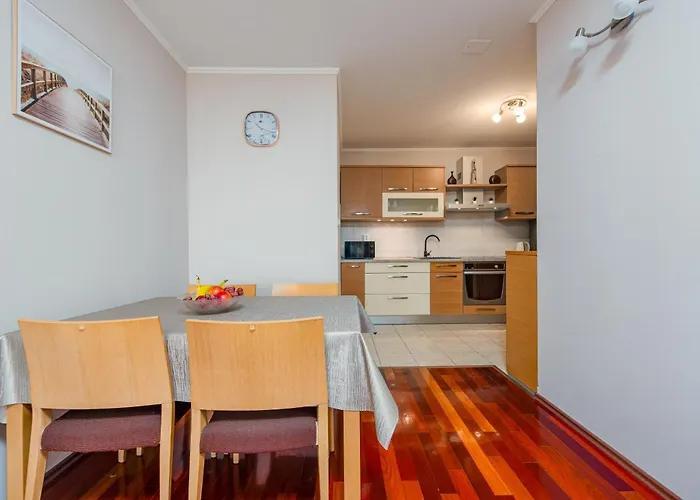 Matea With Terrace Apartament Zadar