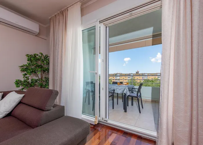 Matea With Terrace Zadar